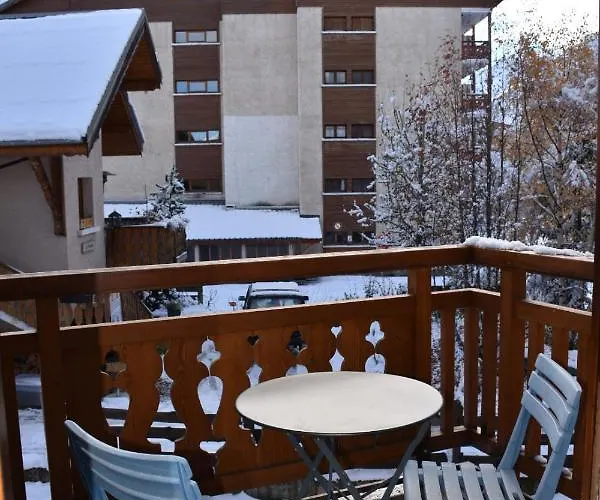 Les 2 A 4 Personnes * Ле дез Альп